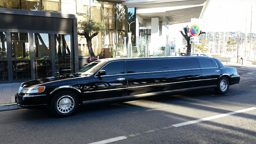 black limo